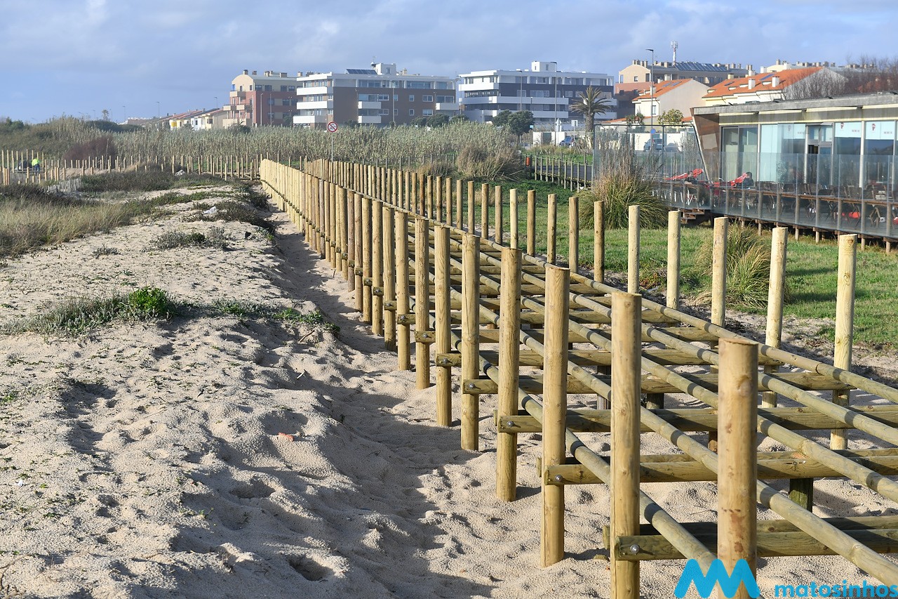 Passadiços novos no verão em Matosinhos