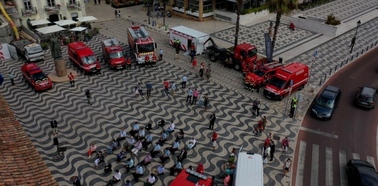 Cascais apresenta novo dispositivo de combate a incêndios