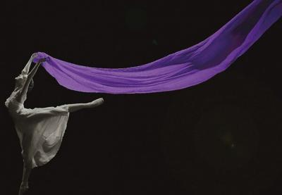 WELCOME TO BURLESQUE