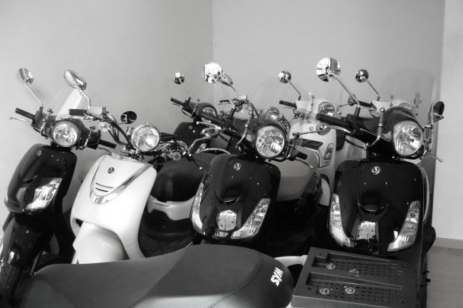 Scooter Solution - Lisboa - Motociclos - Aluguer - oGuia | Portugal